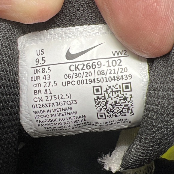 Nike Renew Elevate Sz 9.5 'White Volt Light Blue Fury' CK2669-102 - Picture 11 of 12